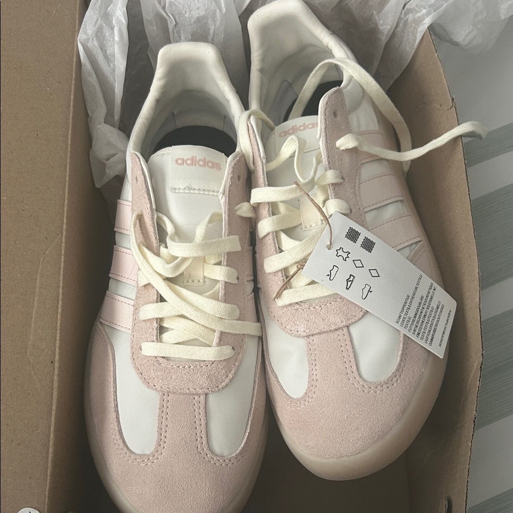 ADIDAS Women's Pink and White Athletic Shoes WOMENS 9 NEW